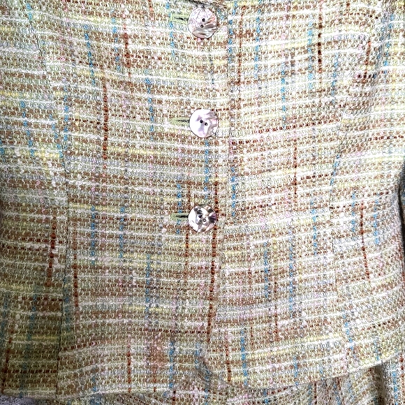 Tahari Tweed Balzer & Skirt set size 4P - Picture 2 of 9